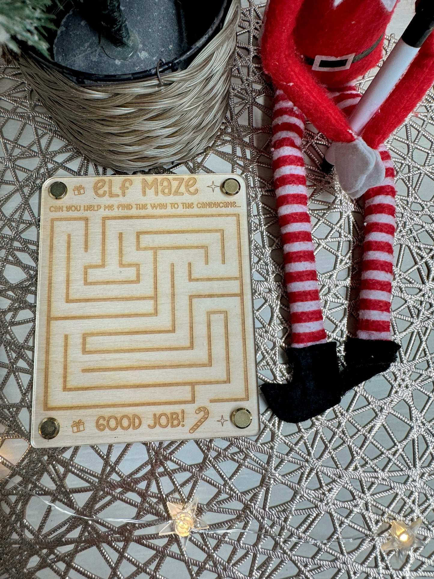 Elf Maze Prop
