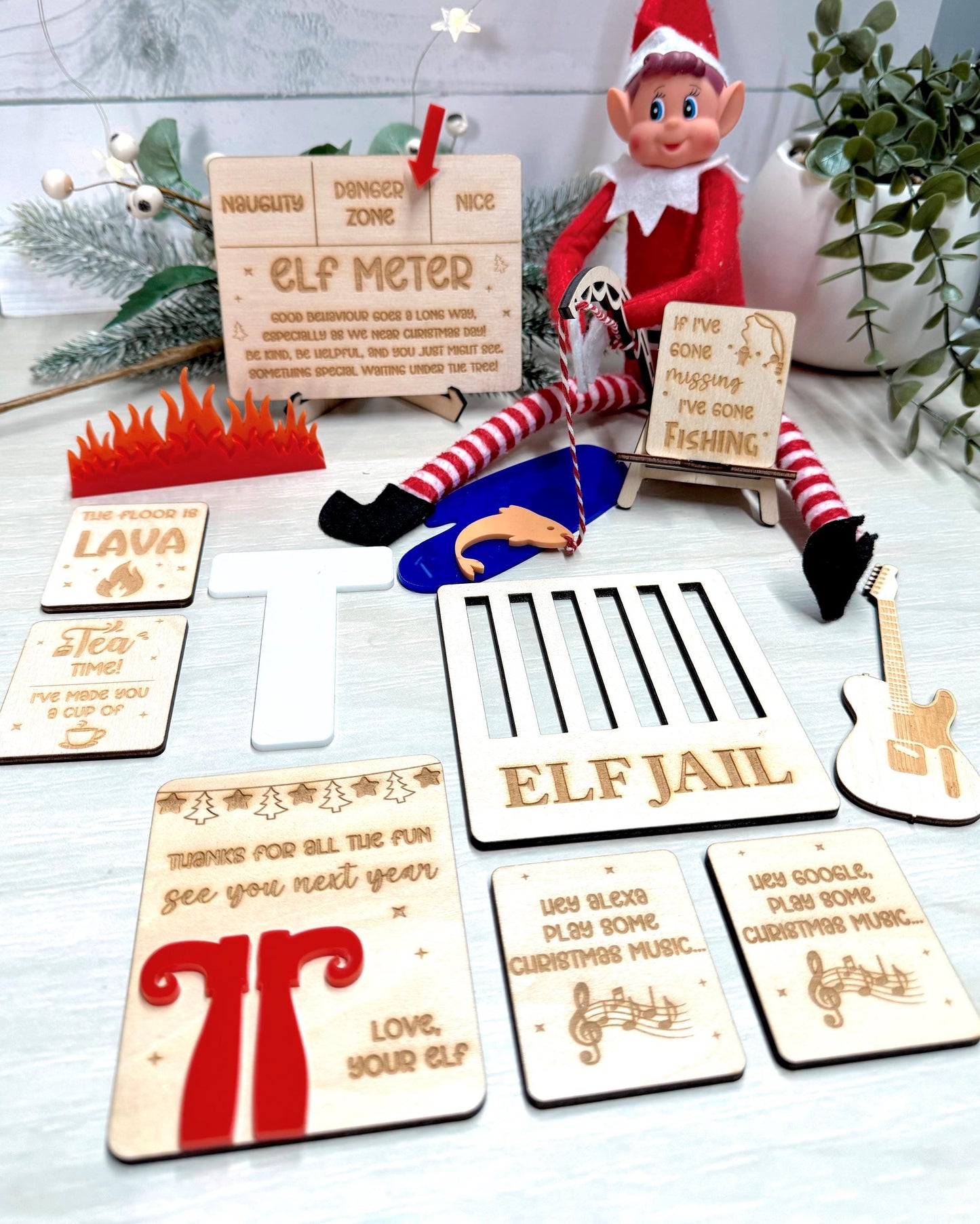 Wooden Elf Props (Set 3)