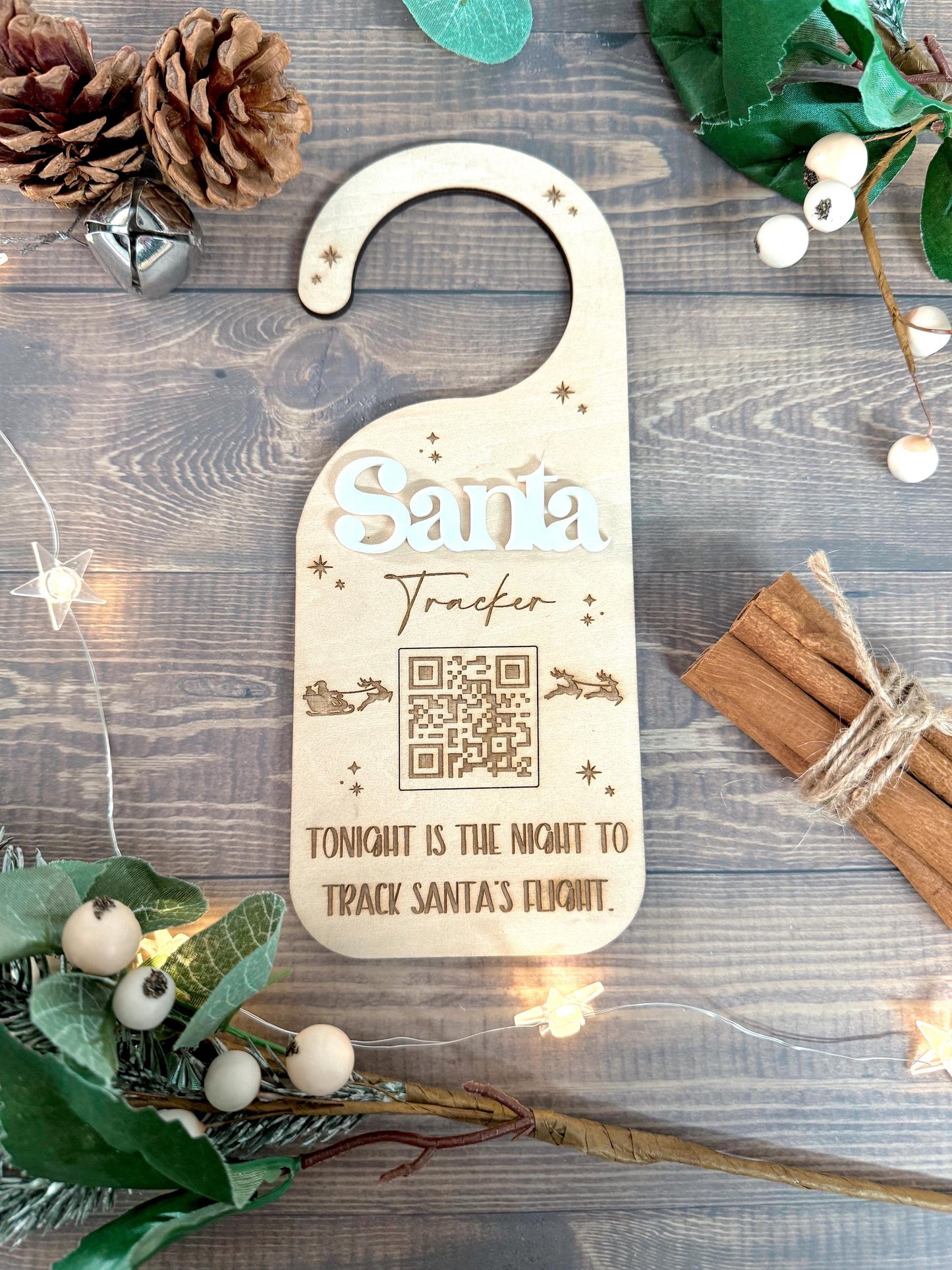 Santa Tracker Door Hanger