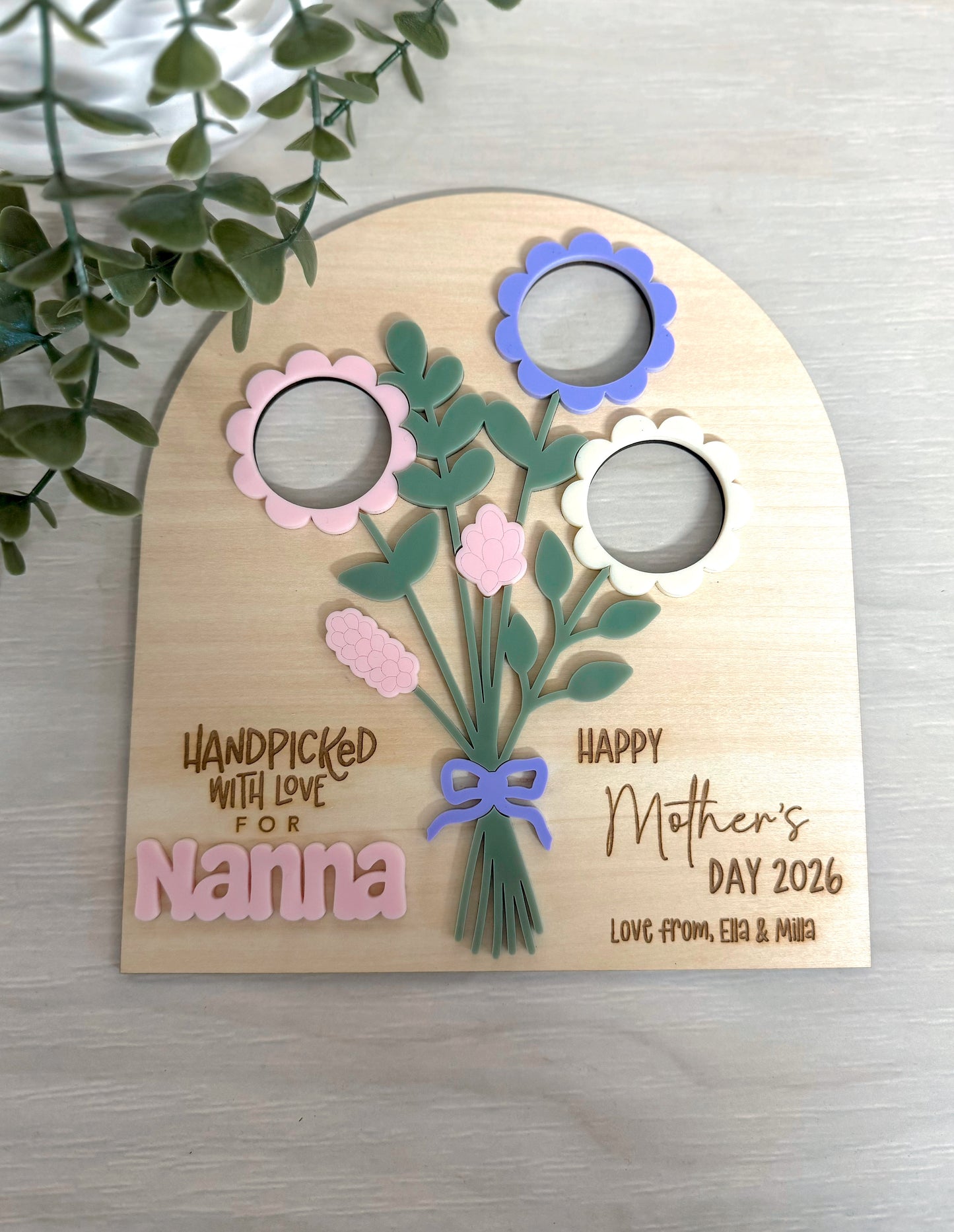 Mother's Day Flower Bouquet Photo Frame
