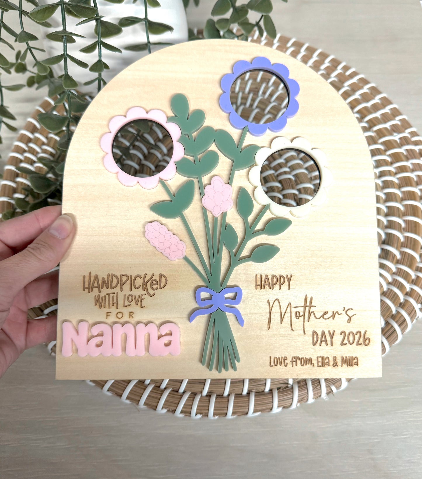 Mother's Day Flower Bouquet Photo Frame