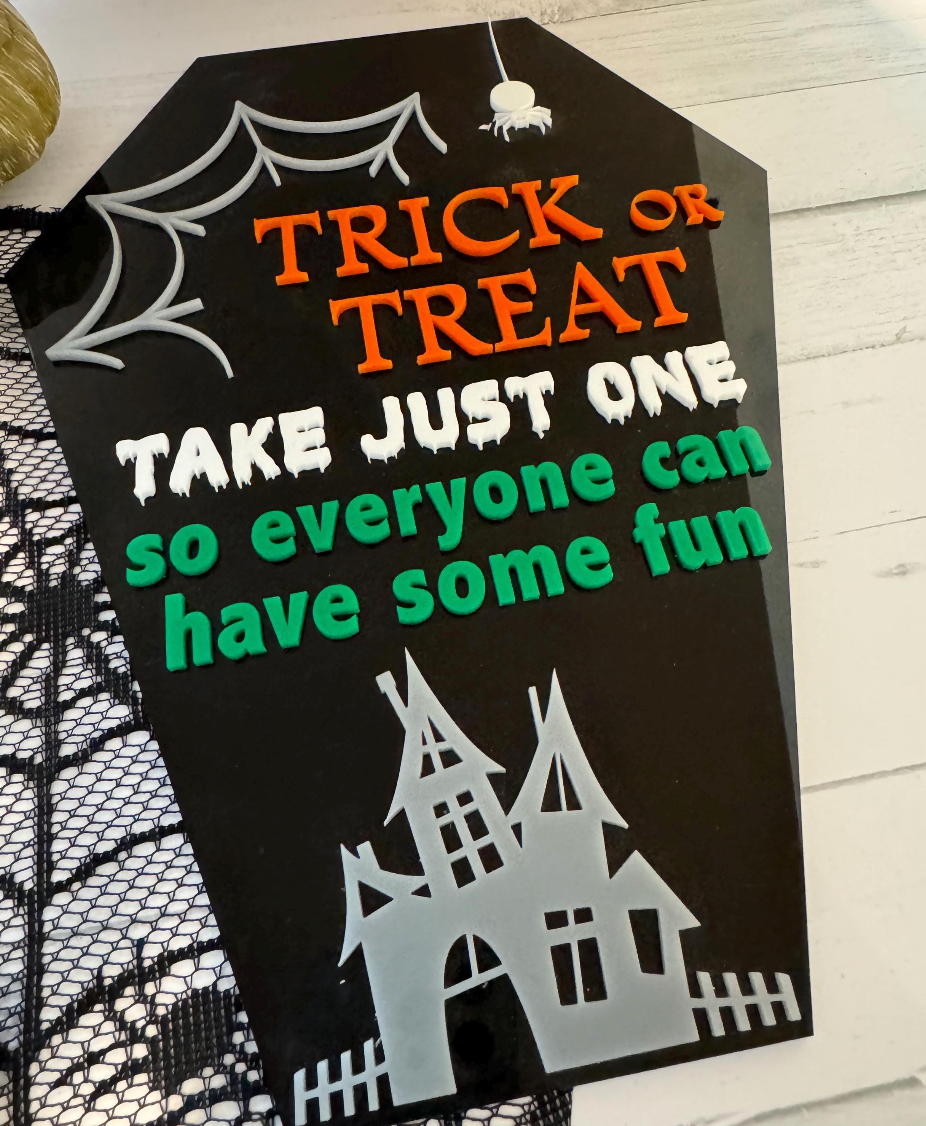 Halloween Trick or Treat Sign