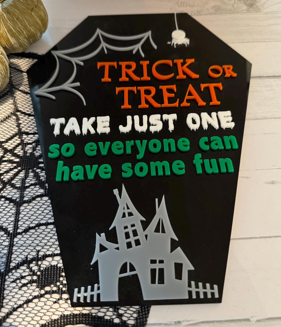 Halloween Trick or Treat Sign