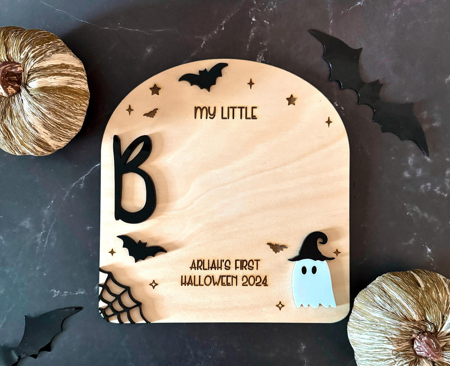 DIY Halloween Footprint Plaque