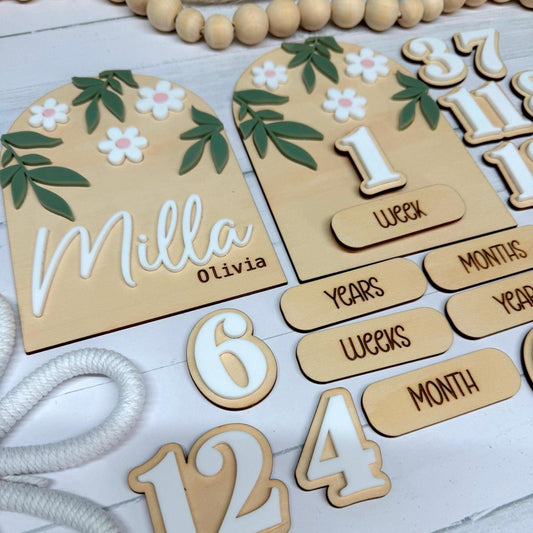 Daisy Interchangeable Baby Milestone