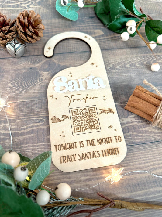 Santa Tracker Door Hanger