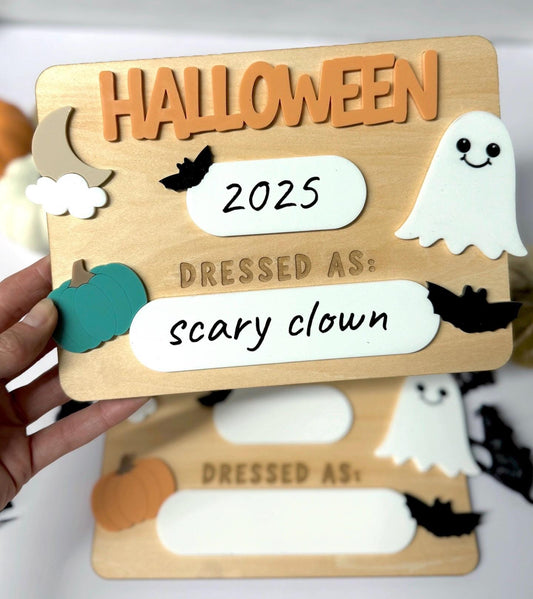 Halloween Costume Plaque