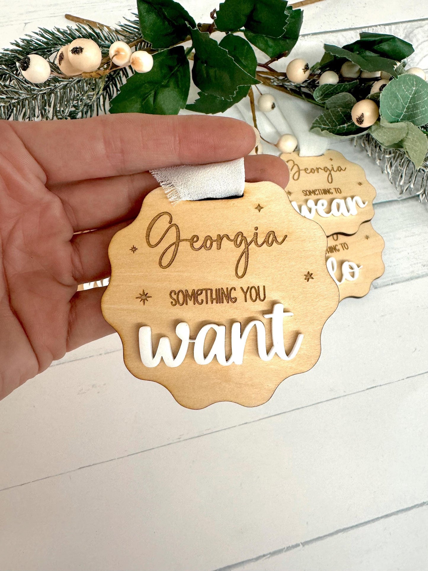 Mindful Christmas Tags - Scallop