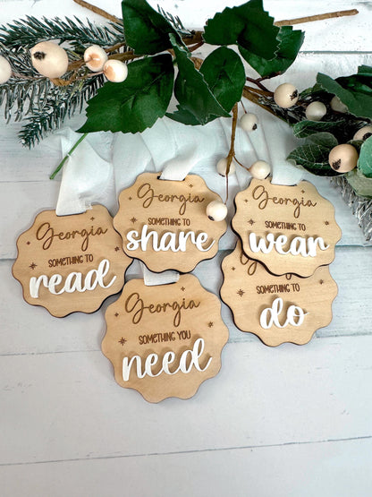 Mindful Christmas Tags - Scallop