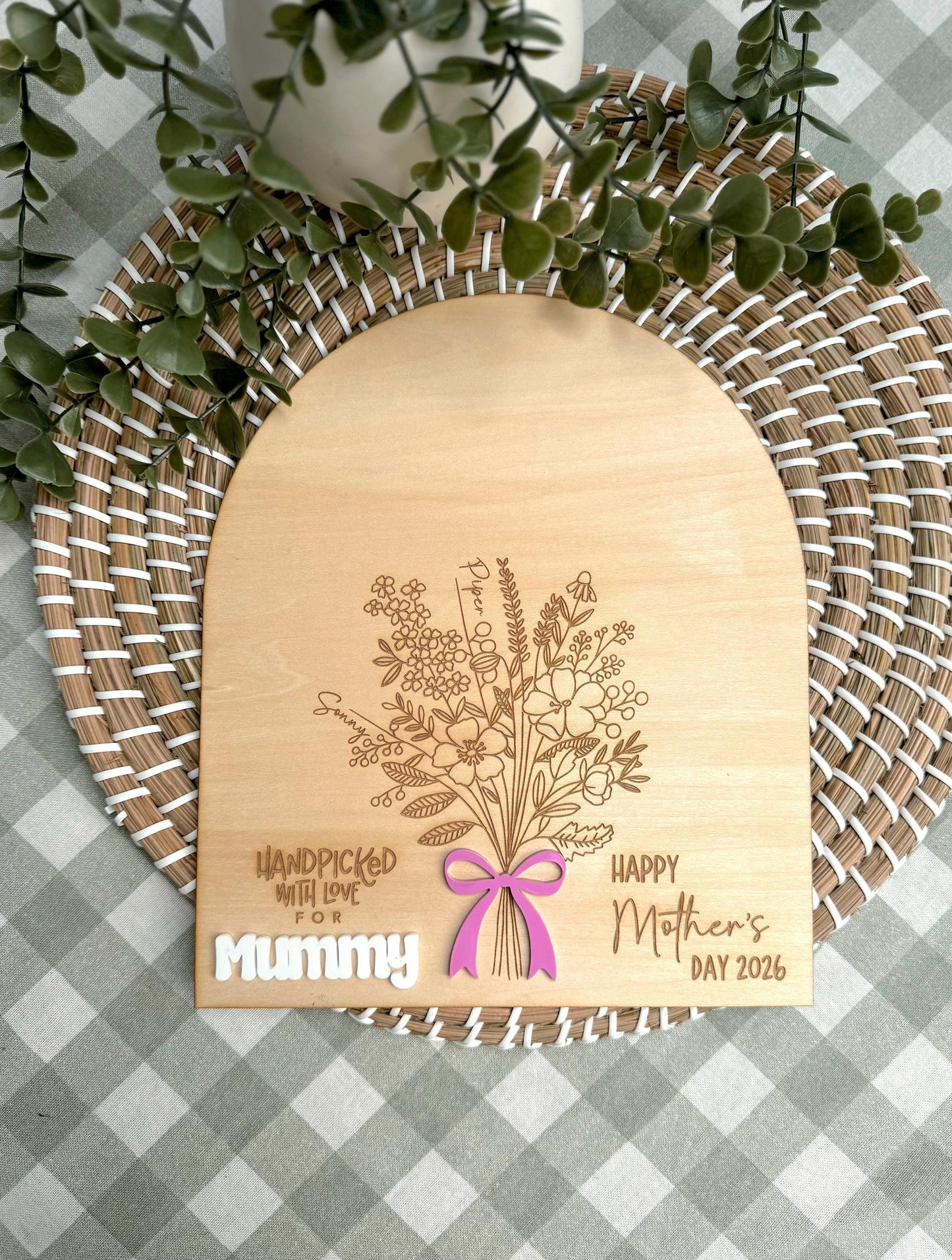 DIY Handprint Flower Bouquet Plaque